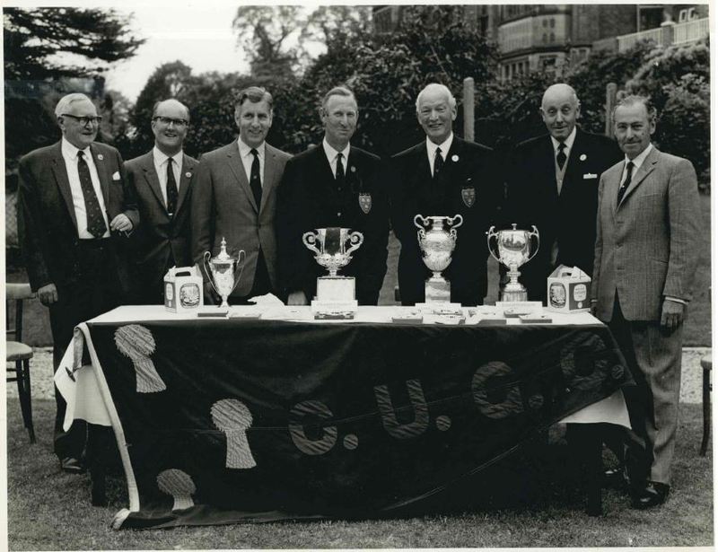 1970-champs-mere.JPG